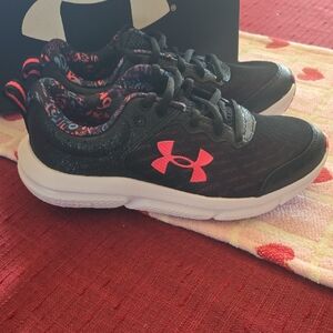 Under Armour Kids' Black and Pink Sneakers